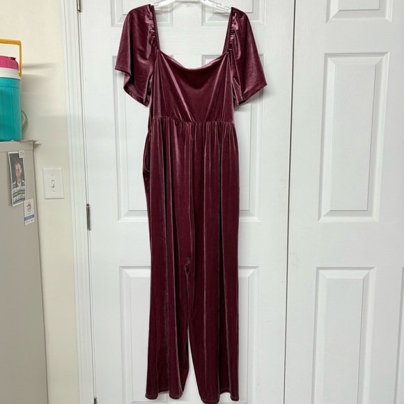 Old Navy Velvet Velour Cap Flutter-sleeve Jumpsuit Cranberry Color Sz XL - Picture 5 of 5